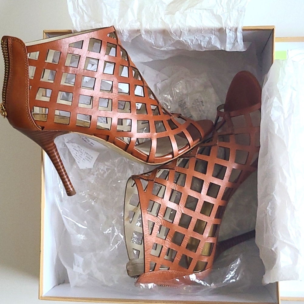 Michael Kors Yvonne Bootie